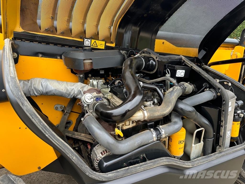 JCB 535-125 Teleszkópos rakodók