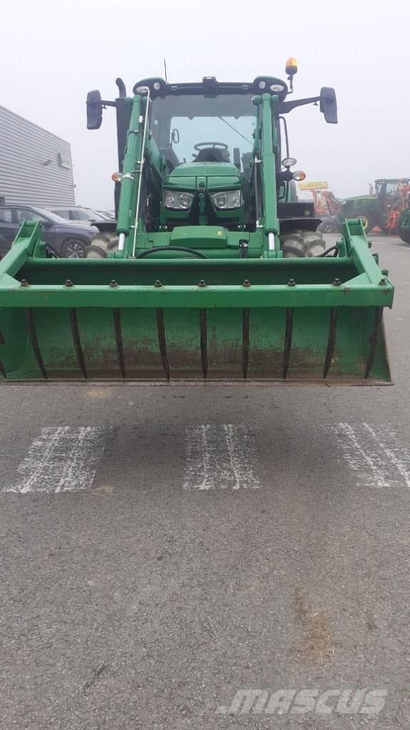 John Deere 6R120 Traktorok