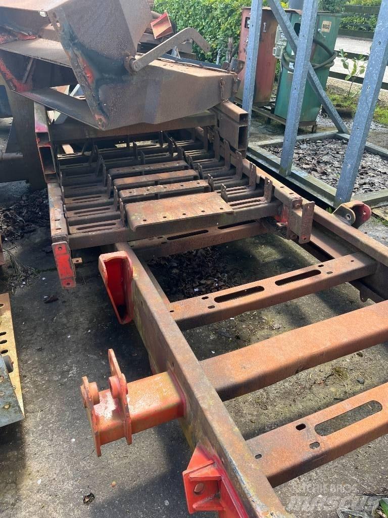 Sandvik QJ 341 Mobil törőgépek