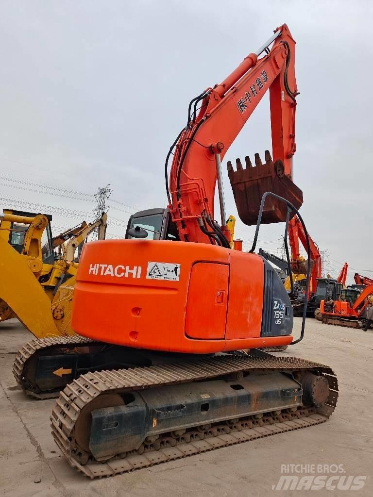 Hitachi ZX 135 US Lánctalpas kotrók