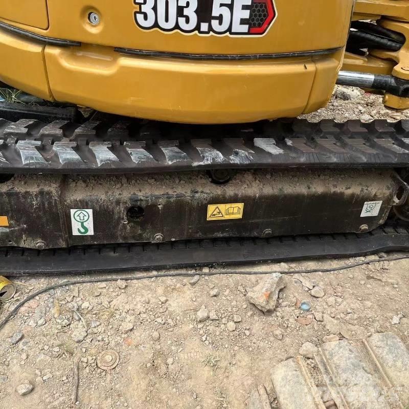 CAT 303.5 E CR Mini kotrók < 7t