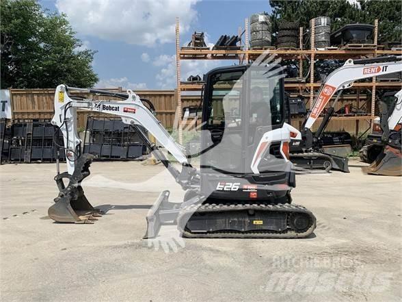 Bobcat E26 Mini kotrók < 7t