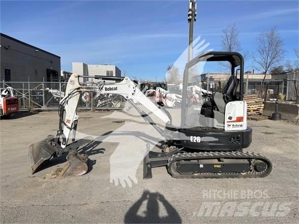 Bobcat E26 Mini kotrók < 7t