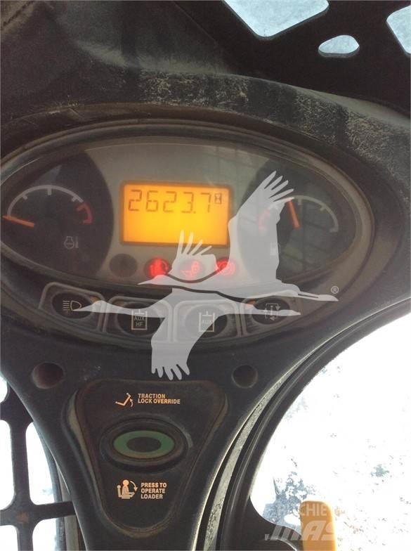 Bobcat T750 Kompaktrakodók