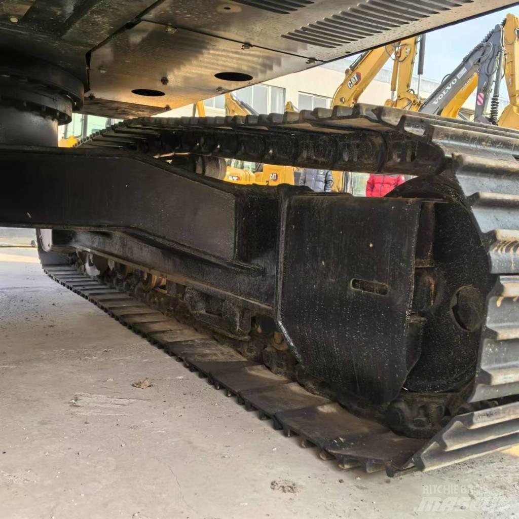 Hitachi ZX 200-3 G Lánctalpas kotrók