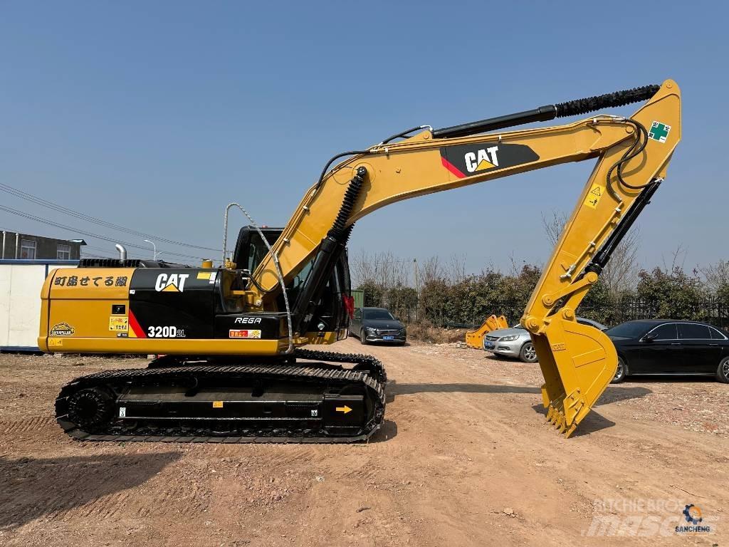 CAT 320D2L Lánctalpas kotrók