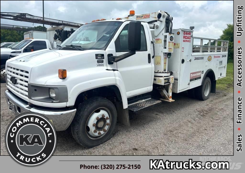 Chevrolet C5500 Lánctalpas daruk