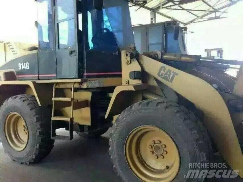 CAT 914G Gumikerekes homlokrakodók