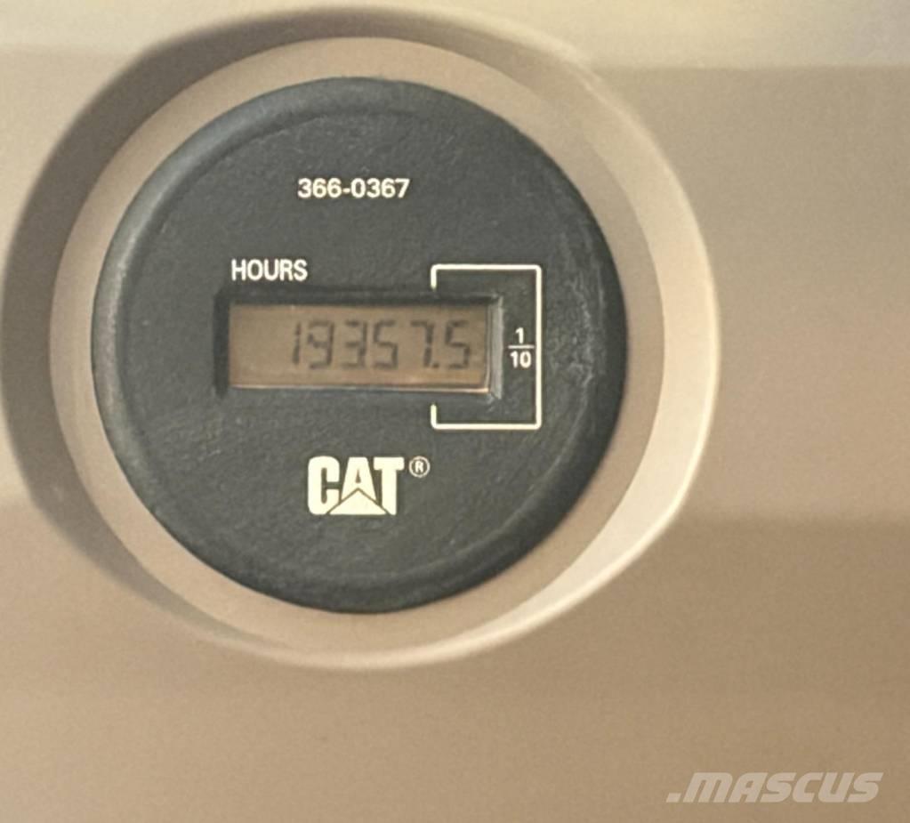 CAT 330FL Lánctalpas kotrók