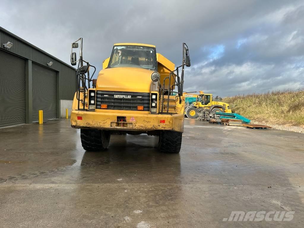 CAT 740C Csuklósdömperek