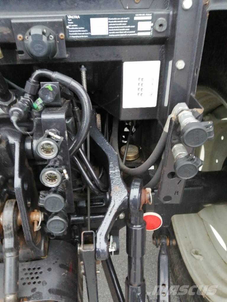 Valtra A 95 Traktorok