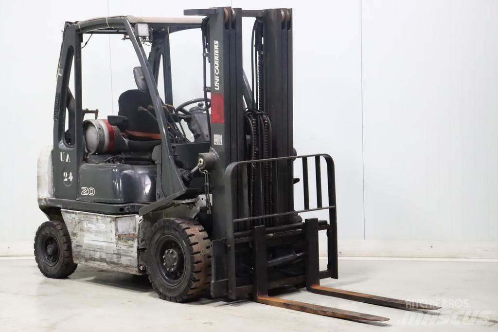 Nissan U1D2A20LQ Gázüzemű targoncák