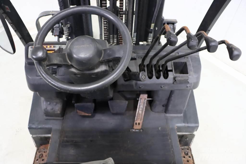 Nissan U1D2A20LQ Gázüzemű targoncák