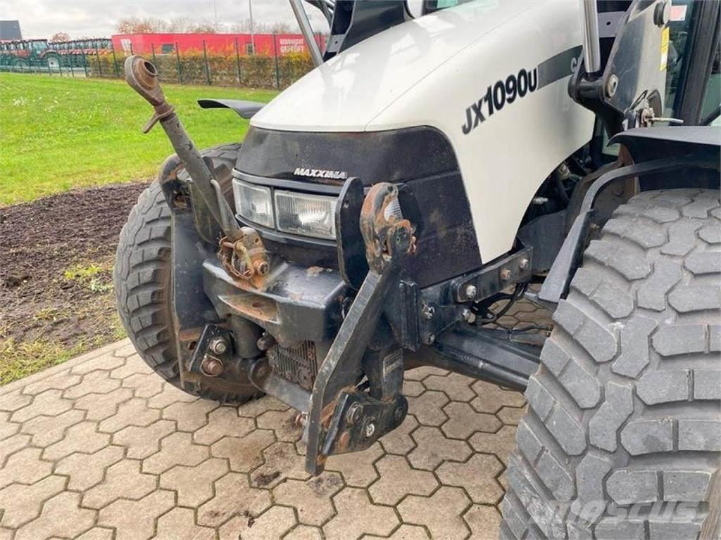 Case IH JX 1090U Traktorok