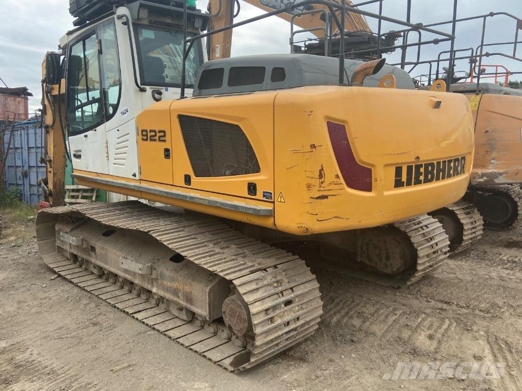 Liebherr R 922 Lánctalpas kotrók
