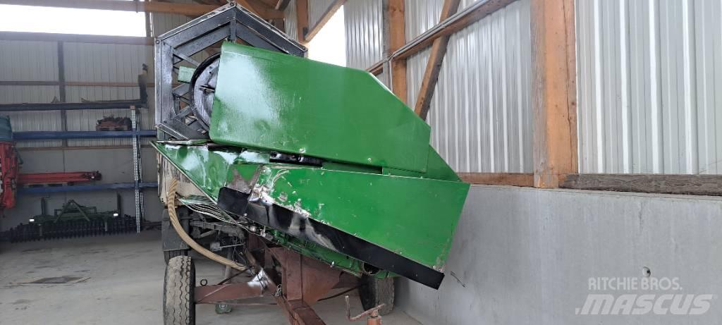 John Deere 2056HM Kombájnok