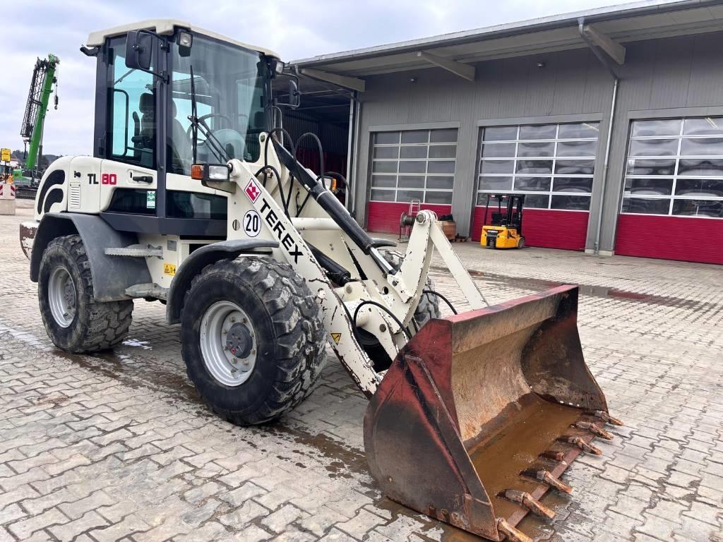 Terex TL 80 Gumikerekes homlokrakodók