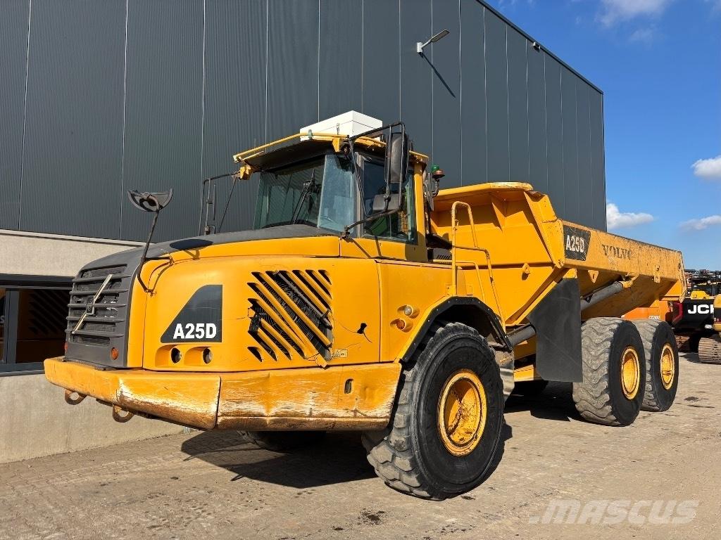 Volvo A 25 D Csuklósdömperek