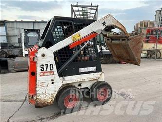 Bobcat S 70 Kompaktrakodók