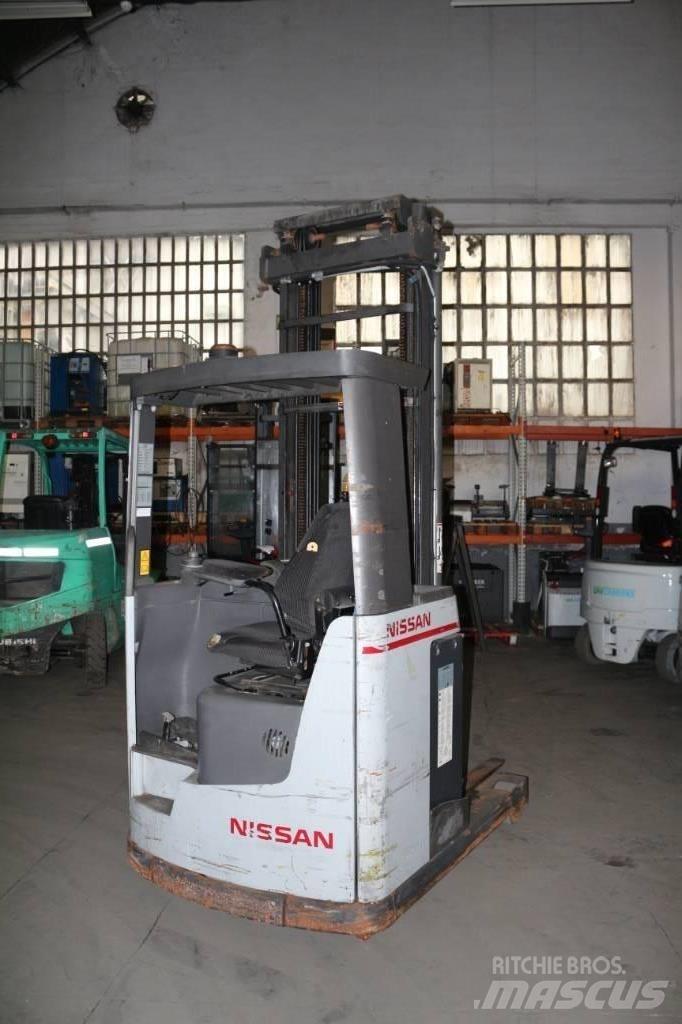 Nissan UNS 160 Tolóoszlopos targonca