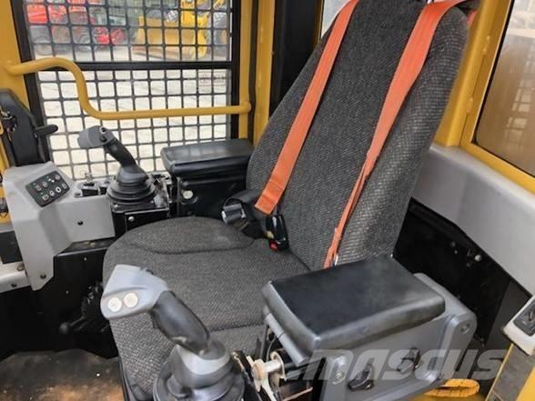 Weiler B570 Döntő-rakásolók