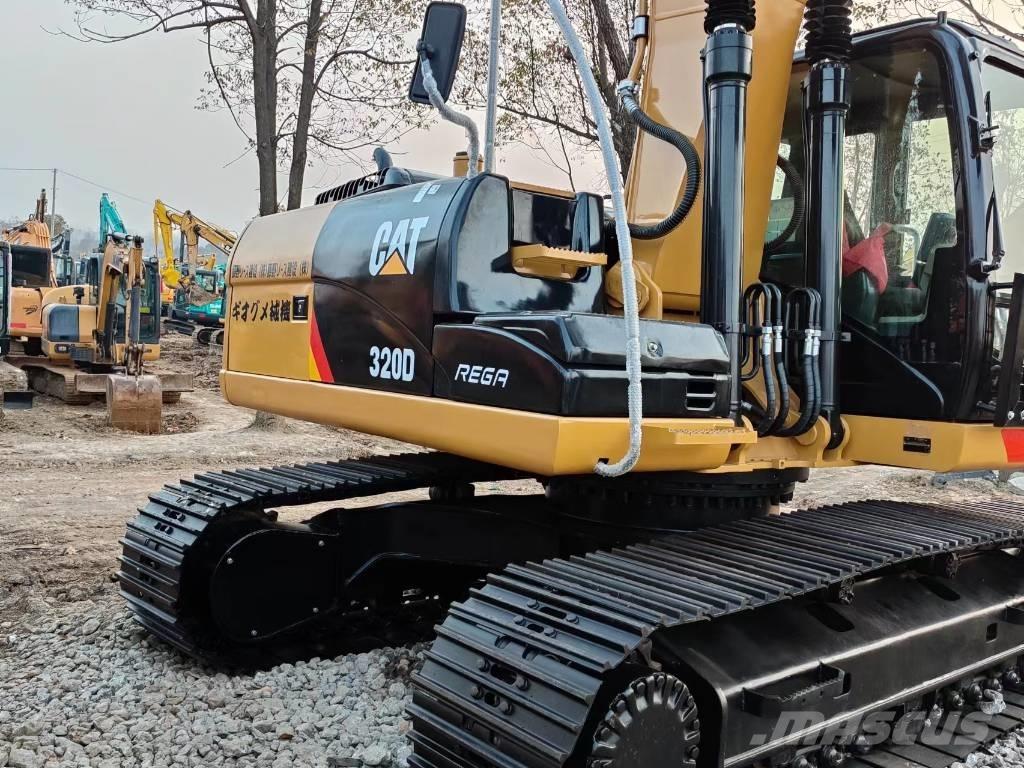 CAT 320 D Lánctalpas kotrók
