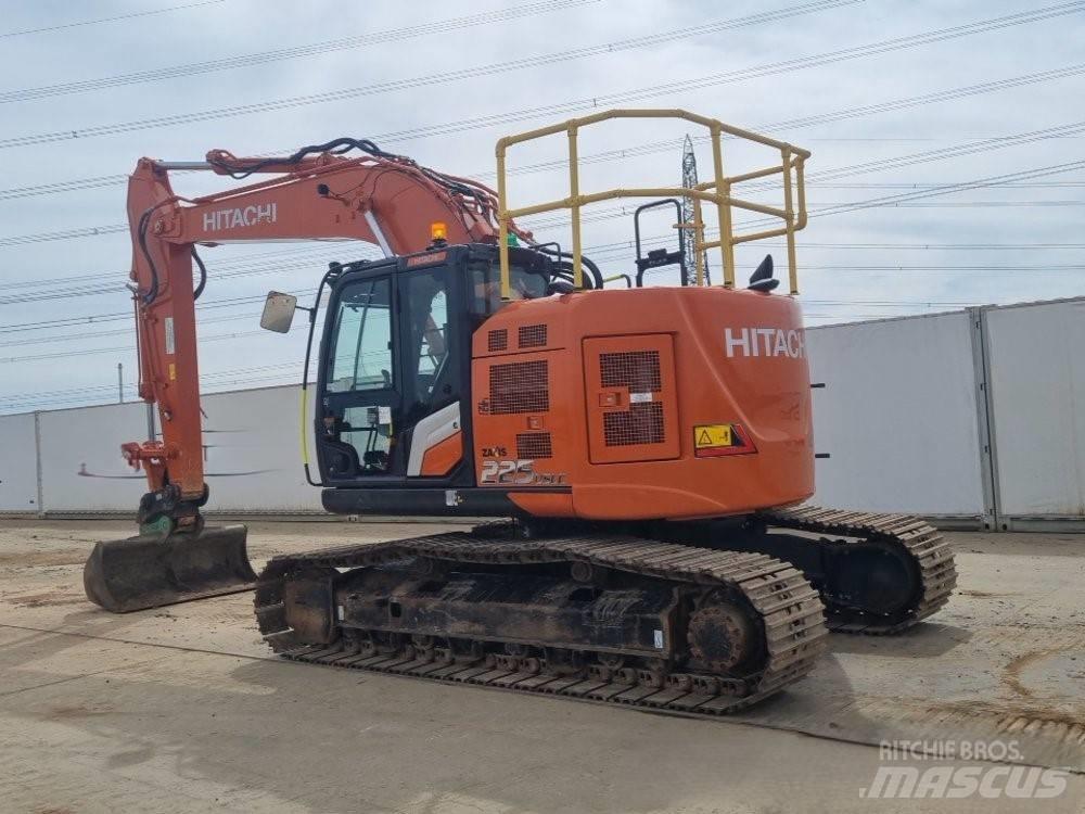 Hitachi ZX225USLC-7 Lánctalpas kotrók