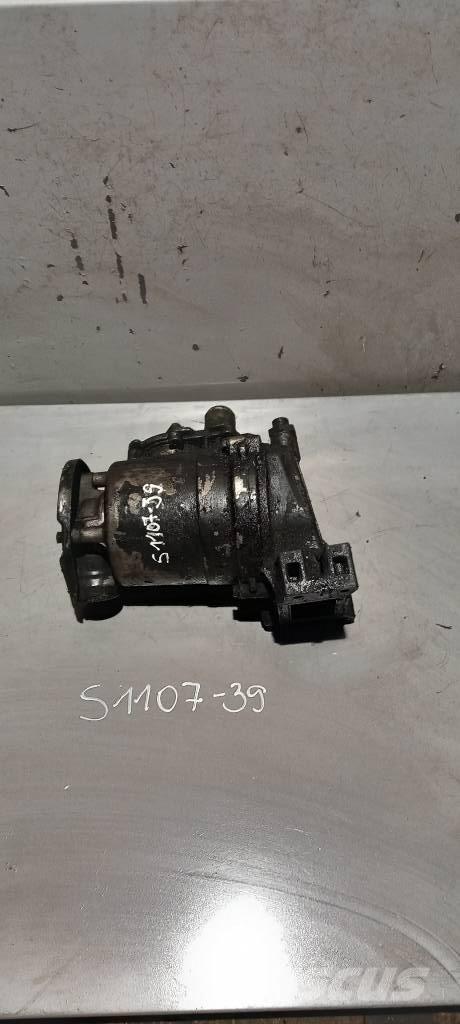 Scania R 440.    2139831 Motorok