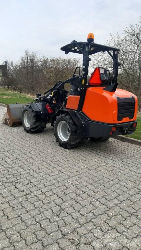 Kubota RT280-2 Mini homlokrakodók