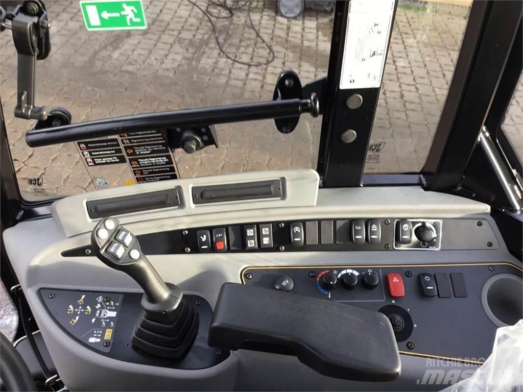 JCB TM 220 Agri Teleszkópos emelők
