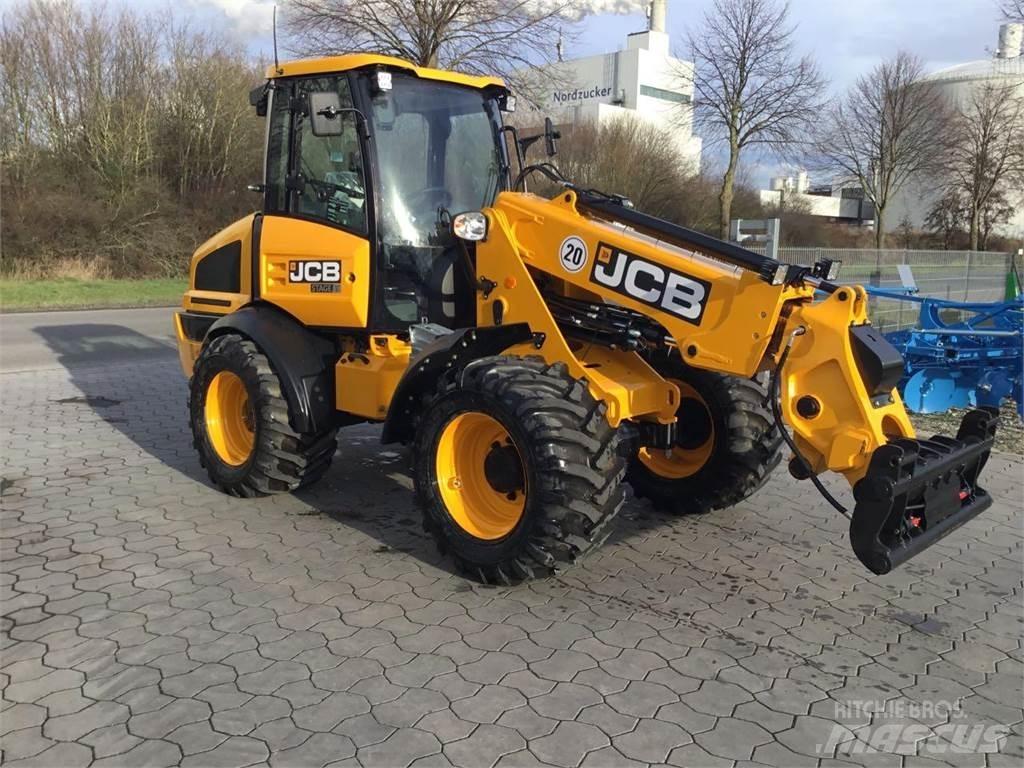 JCB TM 220 Agri Teleszkópos emelők