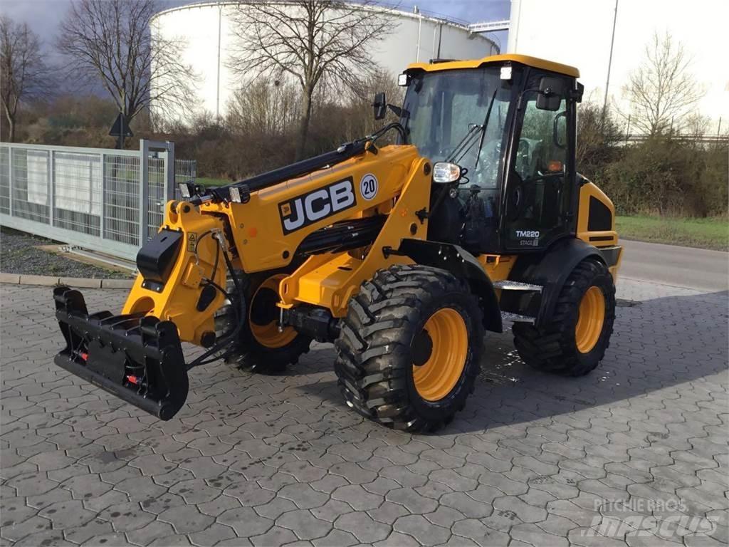 JCB TM 220 Agri Teleszkópos emelők