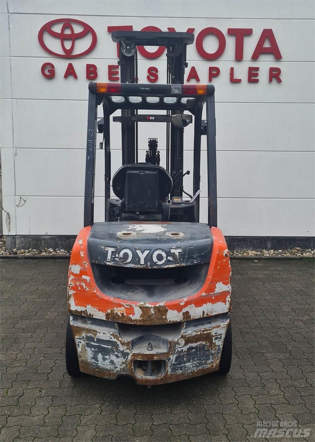 Toyota 02-8FDF30 Dízel targoncák