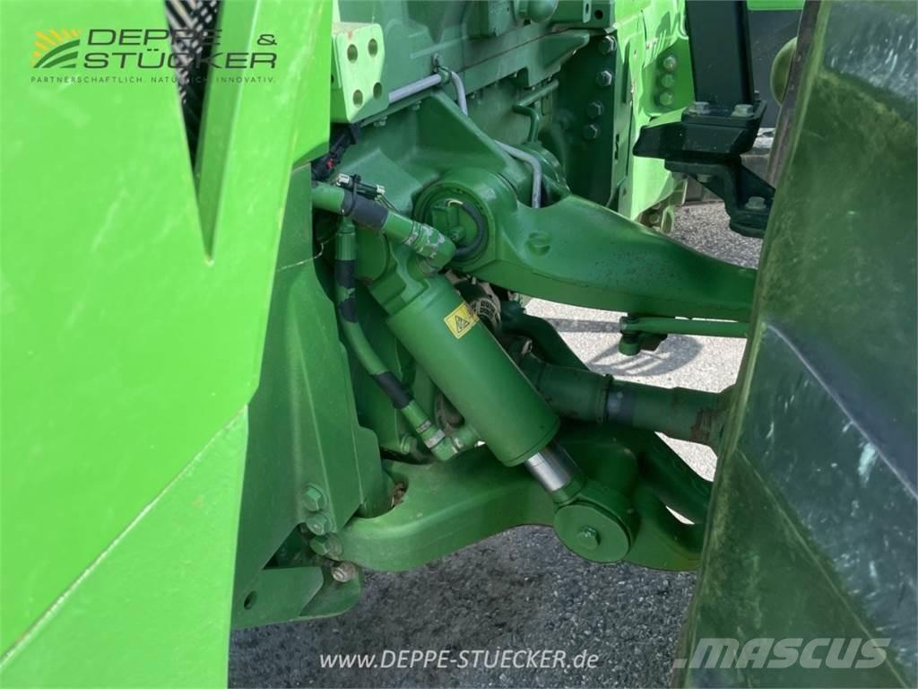 John Deere 8335R Traktorok