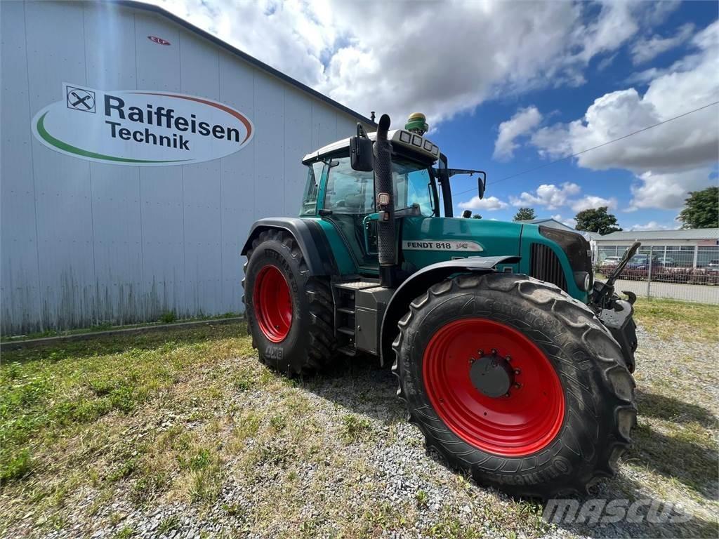 Fendt 818 Vario Traktorok