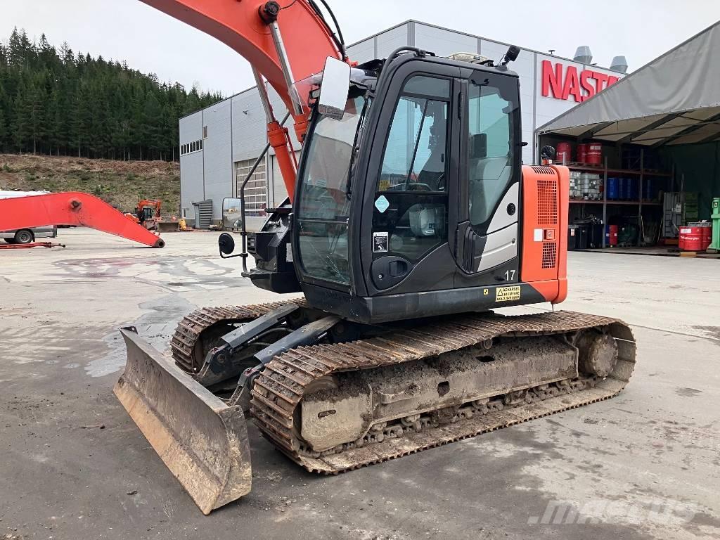 Hitachi ZX 135 US-5 Lánctalpas kotrók