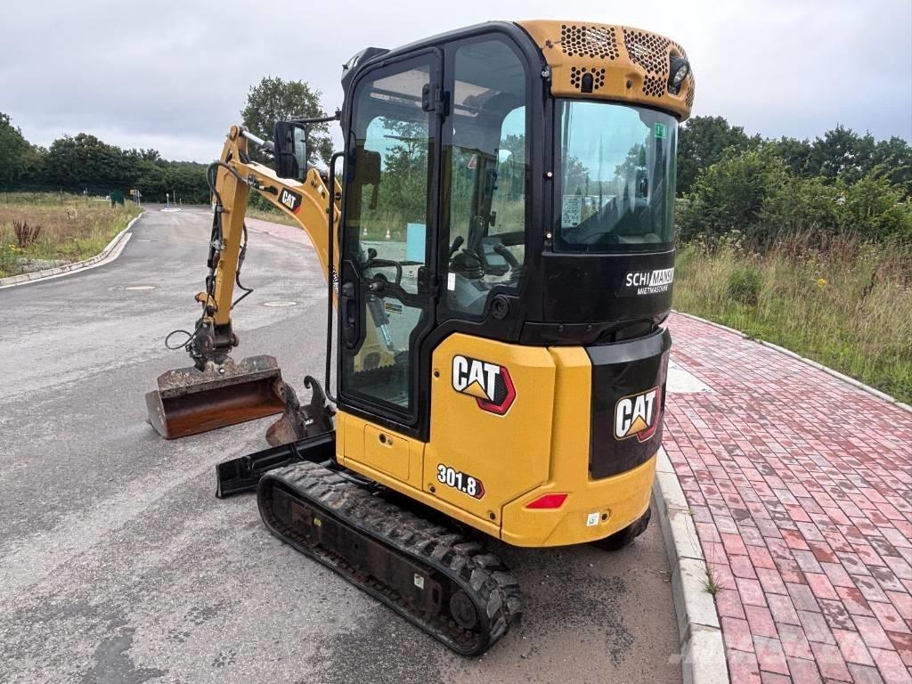 CAT 301.8 Mini kotrók < 7t