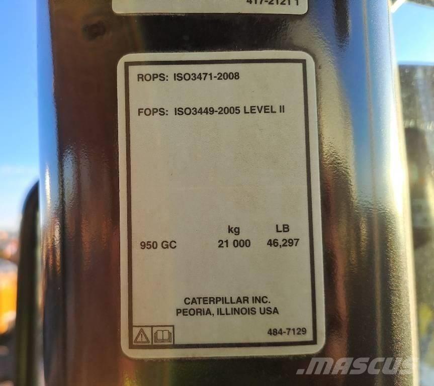 CAT 950 GC Gumikerekes homlokrakodók