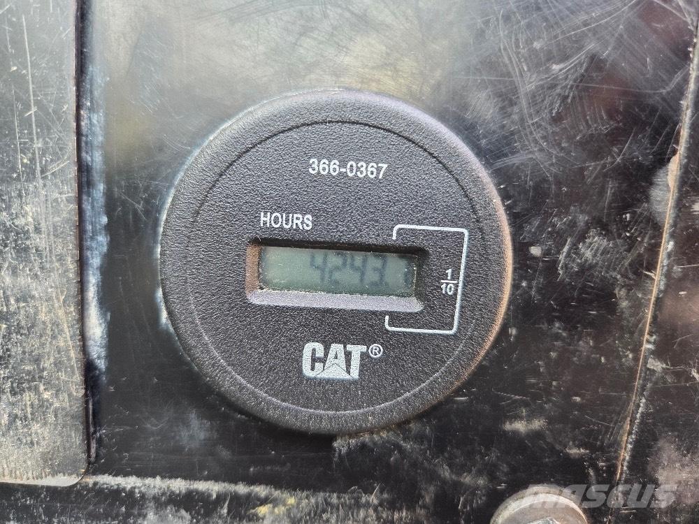 CAT 308E Közepes (midi) kotrók 7 t - 12 t