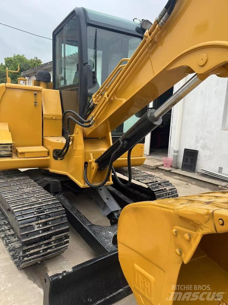 CAT 306d Lánctalpas kotrók