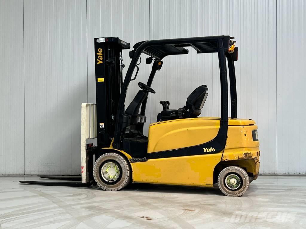 Yale ERP30VL Elektromos targoncák