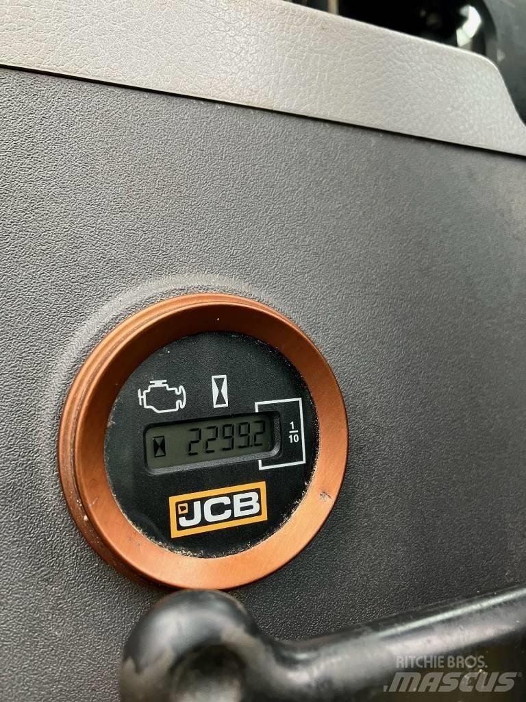 JCB 220X LC Lánctalpas kotrók