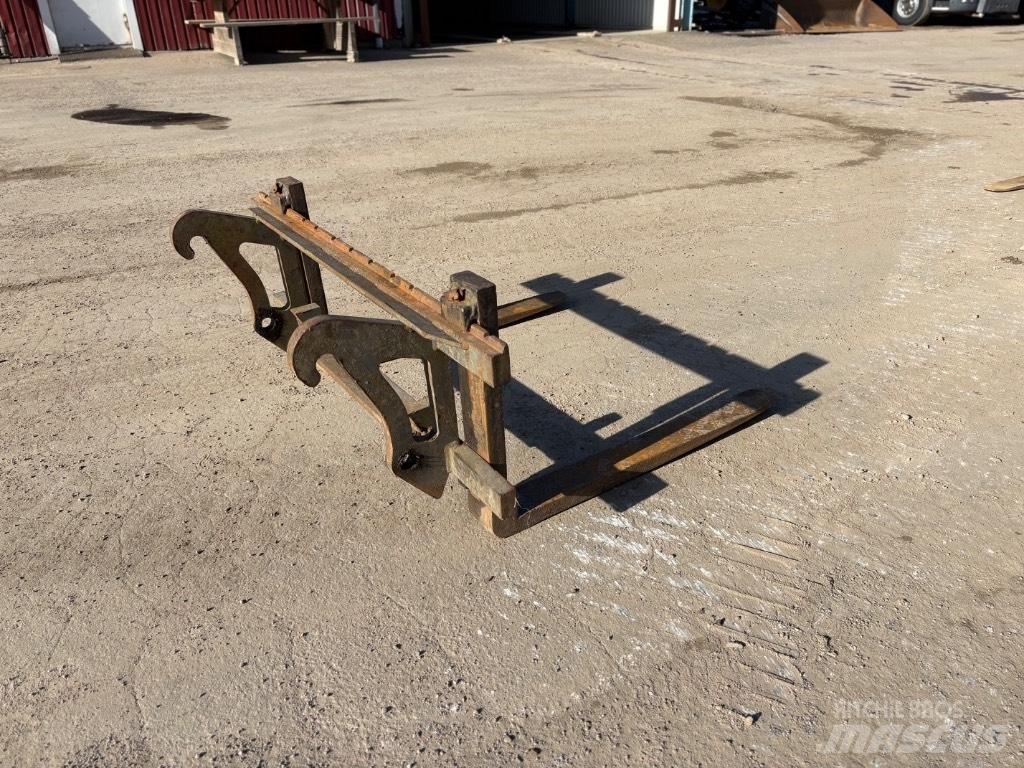  Gafflar L30 ZL602 Gumikerekes homlokrakodók