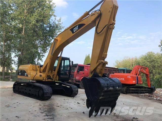CAT 325C Lánctalpas kotrók
