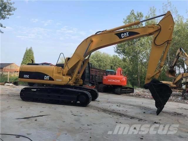 CAT 325C Lánctalpas kotrók