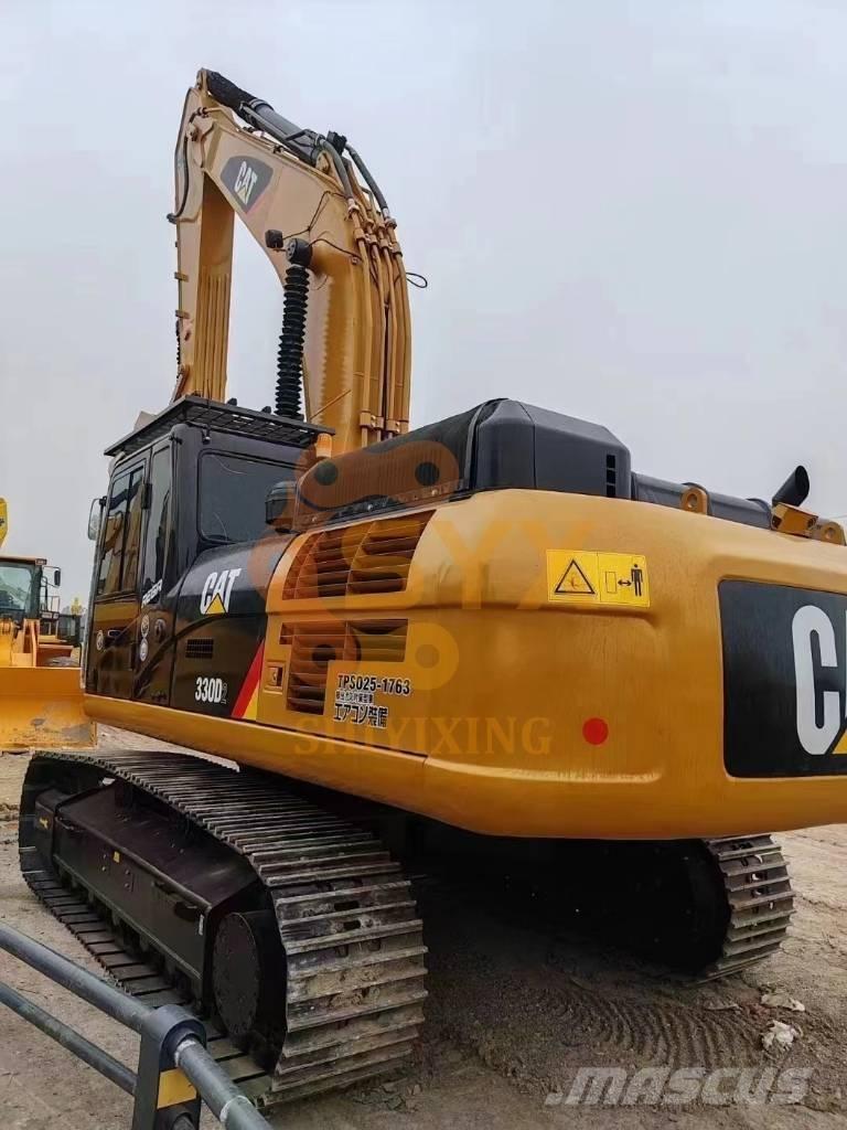 CAT 330 D Lánctalpas kotrók