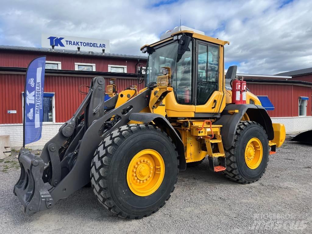 Volvo L 90 H Gumikerekes homlokrakodók