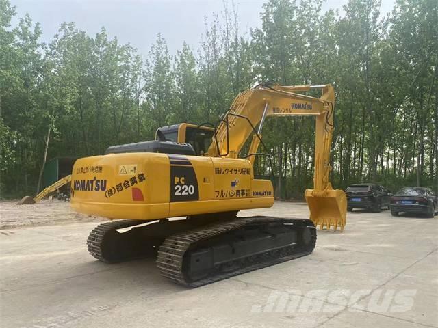 Komatsu PC 220-8 Lánctalpas kotrók