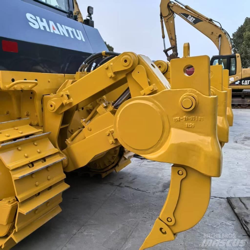 Shantui SD22L lánctalpas dózerek