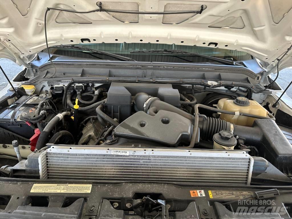 Ford F 250 SD Kis teherszállító/Platós kocsi